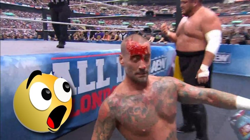 ¿Espectáculo FALSO? Captan a CM Punk poniéndose un líquido rojo | VIDEO