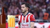 Foto ilustrativa de la nota titulada: Alan Mozo es captado bebiendo alcohol pese a derrota de Chivas | VIDEO