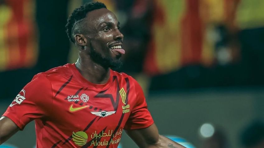 El legendario club de Europa que podría fichar a Julián Quiñones en 2025