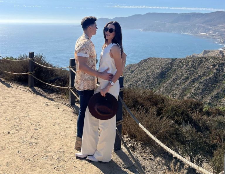 Instagram: @antonietagaxiola