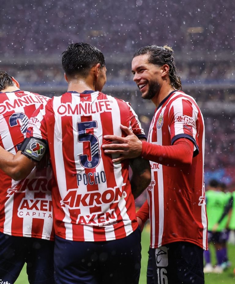 IG: @chivas