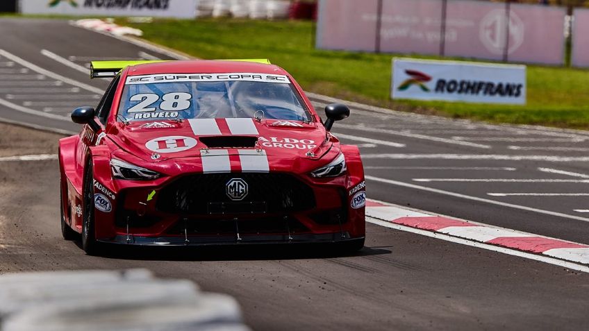 Rubén Rovelo suma una victoria más y ahora gana la Súper Copa Copa Roshfrans con Alessandros Racing