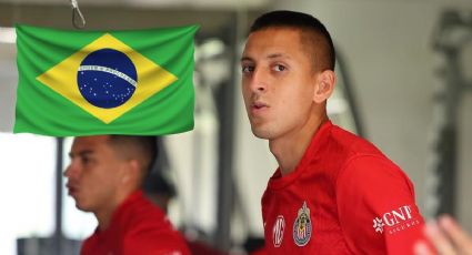 Piojo Alvarado es pretendido por un grande de Brasil y podría dejar a Chivas