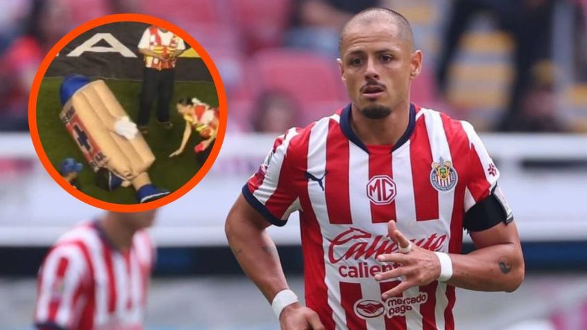 ¿Burla para Chicharito Hernández? Mascota de Cruz Azul finge lesión previo al partido con Chivas