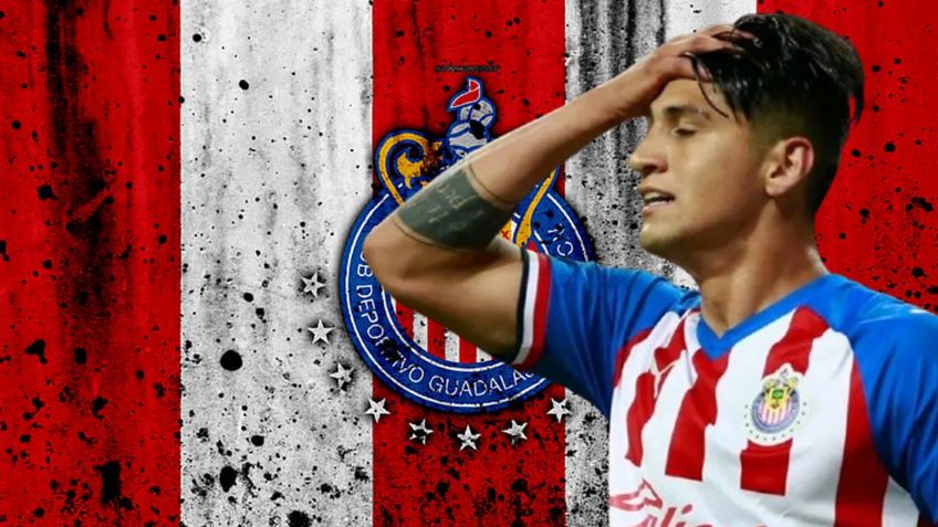 Alan Pulido recibe pésima noticia que complica su debut con Chivas