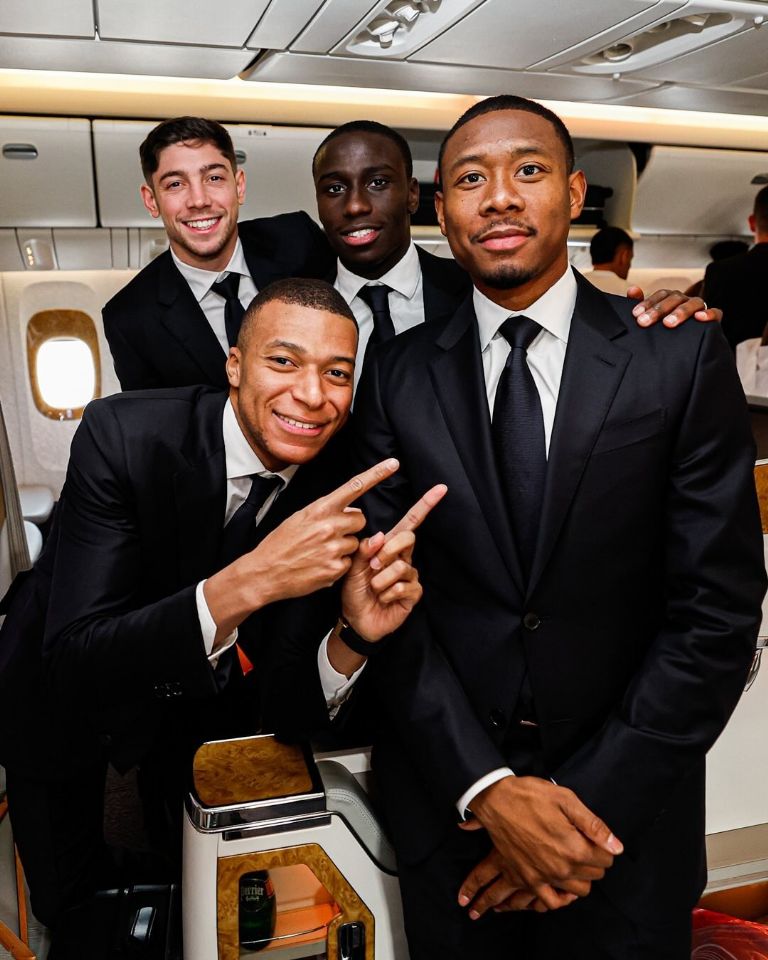 Mbappé, Alaba, Valverde y Mendy rumbo a Arabia.