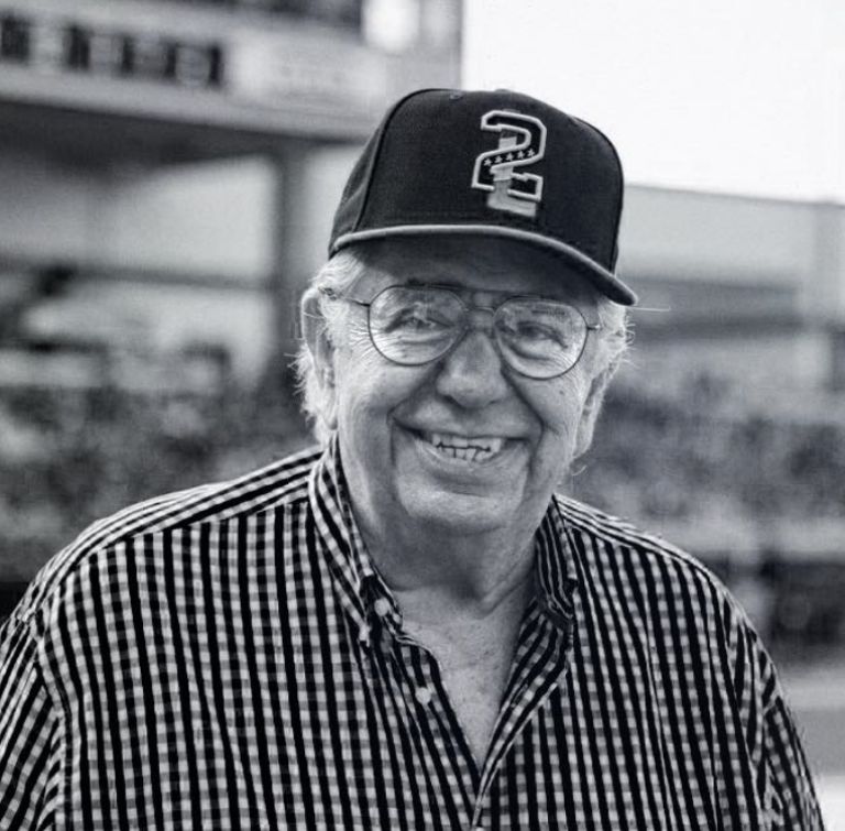 X: @tecolotes_2_laredos