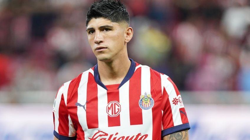 ¿Se va del Rebaño Sagrado? Alan Pulido no renovaría con Chivas y llegaría a Pumas