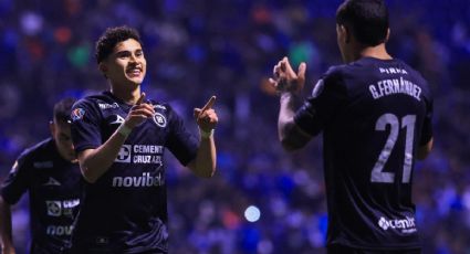 Liga MX: Cruz Azul se impone por goleada frente al Puebla; hubo homenaje a Manuel Lapuente