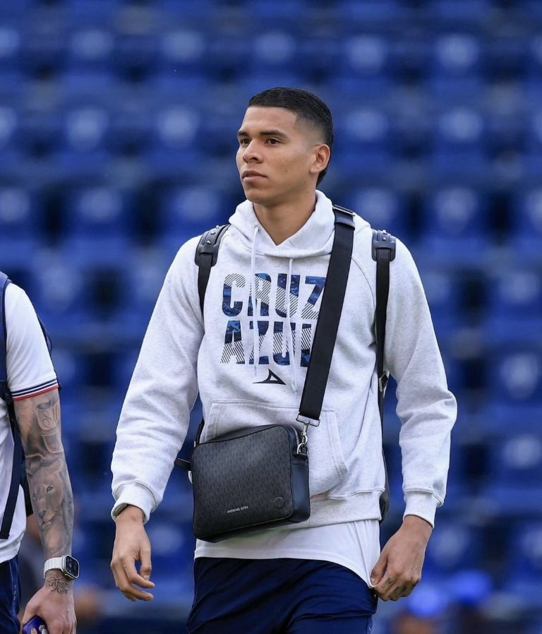 IG: @kevinmier_oficial