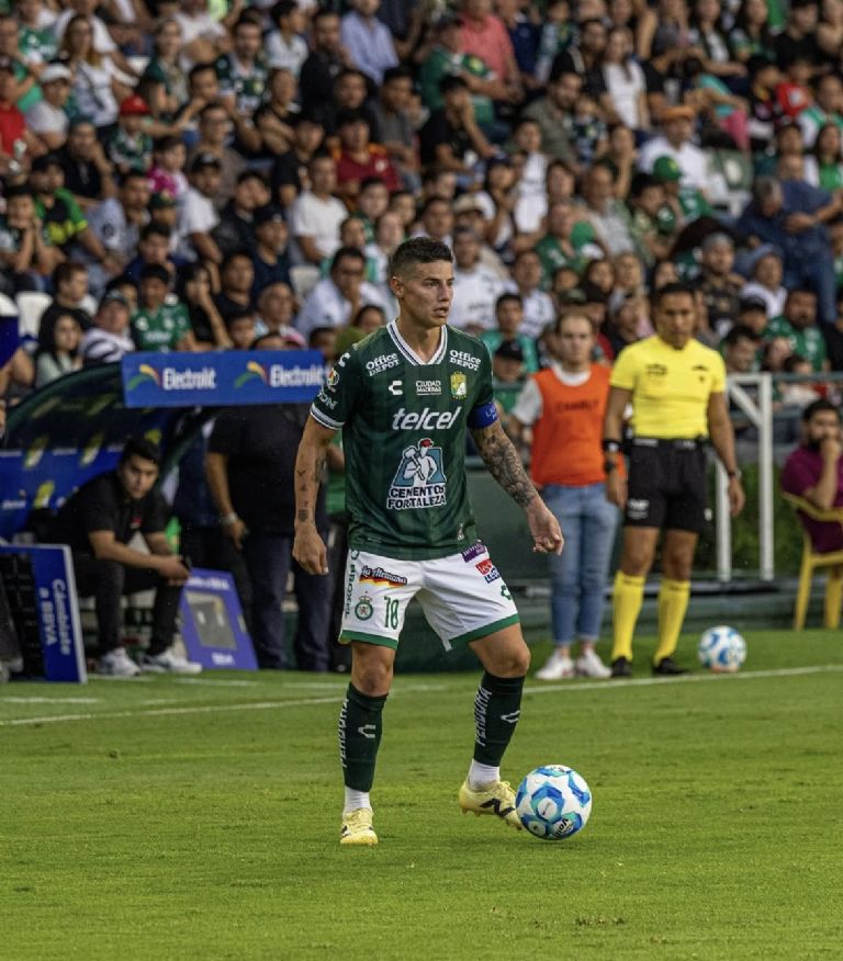 IG: @jamesrodriguez10