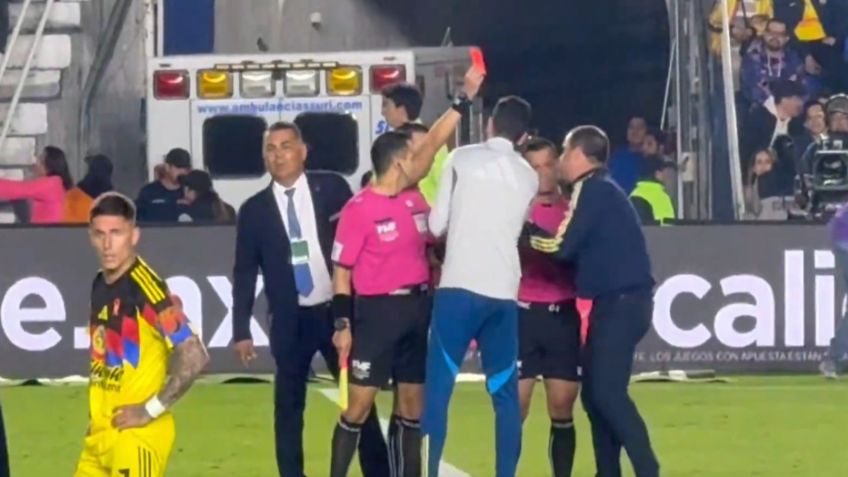 André Jardine explotó y fue expulsado tras eliminación del América ante Rayados | VIDEO