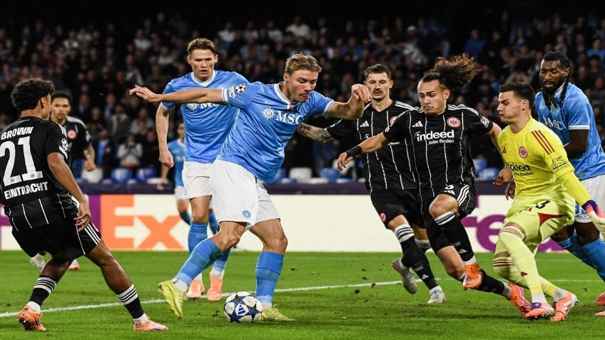Napoli no levanta en la Champions League; rescata empate ante el Frankfurt