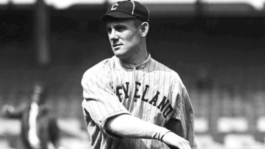 El día que un jugador de béisbol murió en pleno juego y su equipo terminó ganando