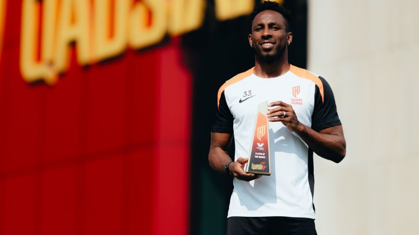 ¿Mejor que Cristiano Ronaldo? Julián Quiñones es reconocido como jugador del mes en liga de Arabia