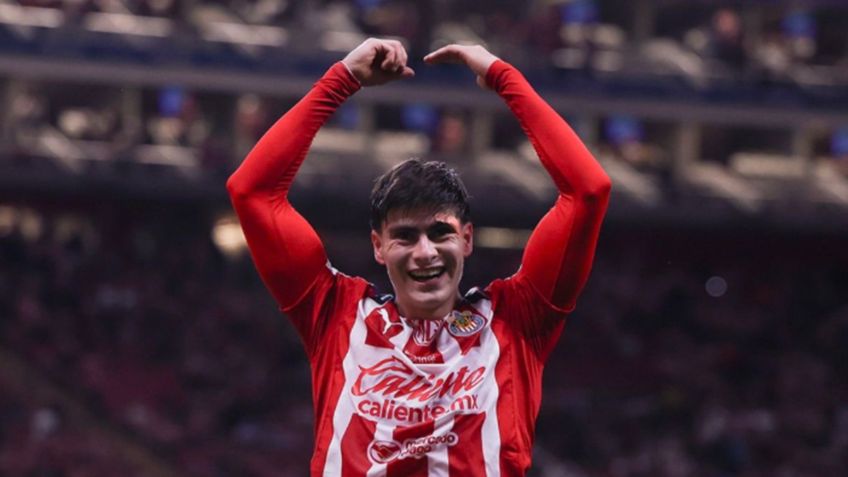 Hormiga González y Chicharito Hernández anotan en la goleada de Chivas ante Rayados | VIDEOS