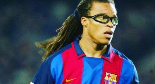 Estas son las leyendas que han utilizado lentes en partidos de fútbol