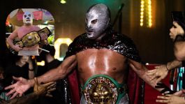 Foto que representa a Hijo del Santo se retira con triunfo y encomienda a Santo Jr. a la afición: "Ojalá salga adelante"