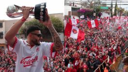 Foto que representa a Toluca festeja su bicampeonato con un desfile por las calles frente a miles de aficionados | VIDEO