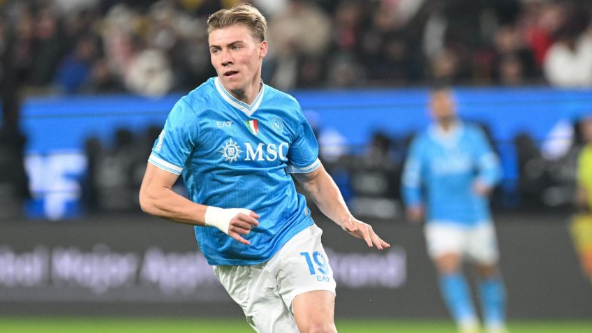 Sin Santi Gimenez, Milan cae ante Napoli y se queda a un paso de la Final de la Supercopa de Italia