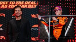 Foto que representa a Checo Pérez y los pilotos que festejaron el campeonato de Lando Norris en F1: “Merecido”