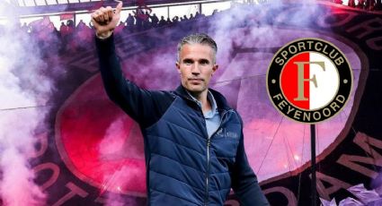 ¡Nuevo DT para Stephano Carrillo! Robin Van Persie se convierte en entrenador del Feyenoord