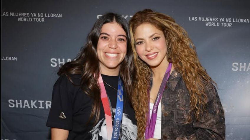 ¡Se cuelga la plata! El tierno gesto de Shakira con la medallista olímpica Alejandra Orozco