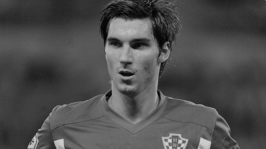 Falleció Nikola Pokrivac, exfutbolista croata y compañero de Luka Modric, en accidente de tráfico