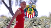 Foto ilustrativa de la nota titulada: La inesperada cantidad que Chivas ganaría por vender a Chicharito Hernández