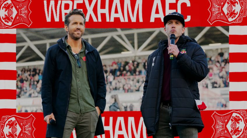 El Wrexham de Ryan Reynolds asciende a la Championship con marca histórica en Inglaterra