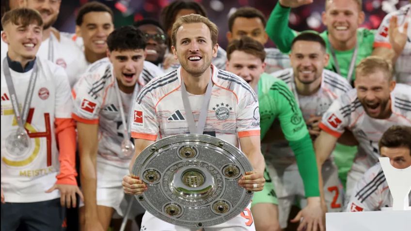 Bayern Munich: Harry Kane alza su primer título y Thomas Muller se despide del Allianz Arena | VIDEO