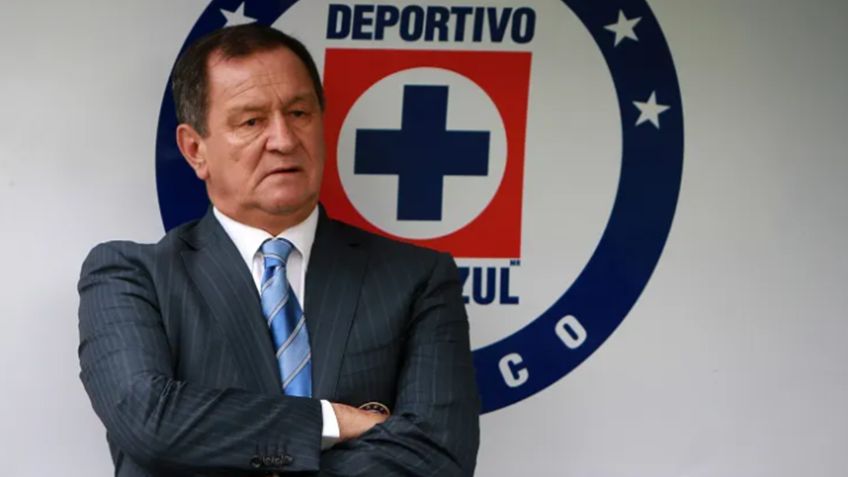 "Ojitos" Meza recuerda que estuvo cerca de morir cuando era jugador de Cruz Azul