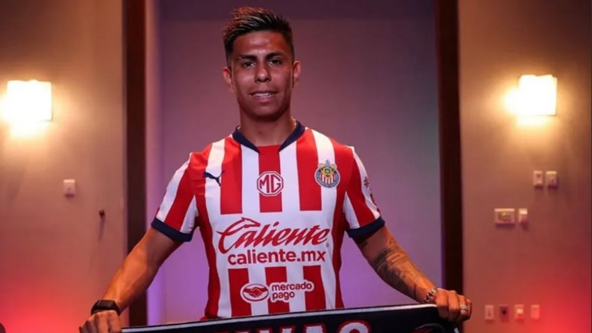 Efraín Álvarez revela por qué eligió a Chivas sobre América en Liga MX: “Sentí mi corazón”