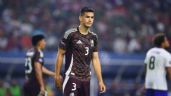 Foto ilustrativa de la nota titulada: César Montes será baja para el partido México vs Turquía tras choque de cabezas; ¿cuál es su estado?