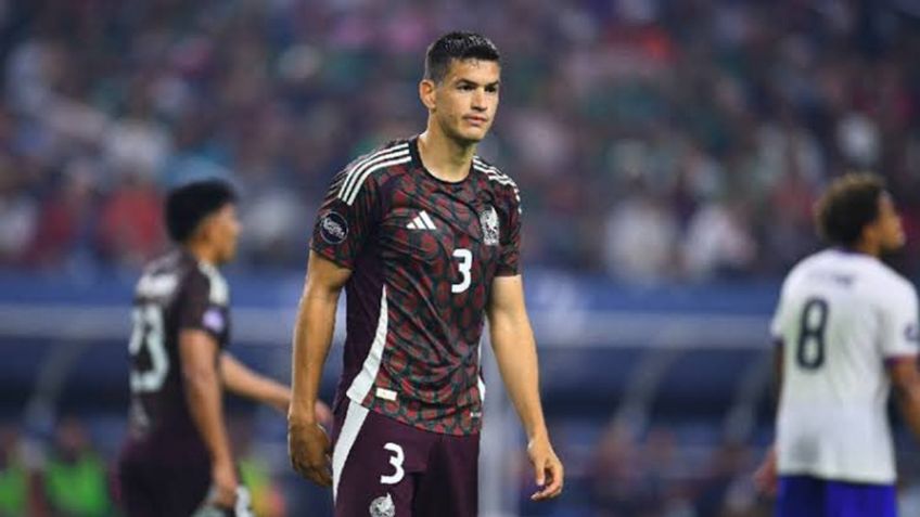César Montes será baja para el partido México vs Turquía tras choque de cabezas; ¿cuál es su estado?