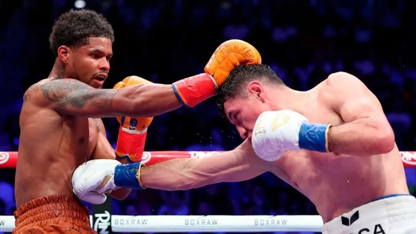Shakur Stevenson acaba con el invicto del Camarón Zepeda y retiene el título Ligero