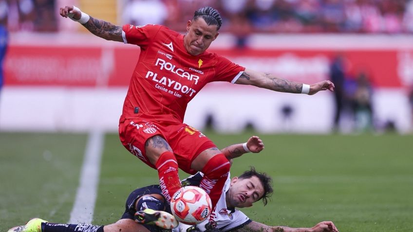 Chivas arruinó el debut de Fernando Gago con Necaxa; el DT no saludó a sus exjugadores | VIDEO