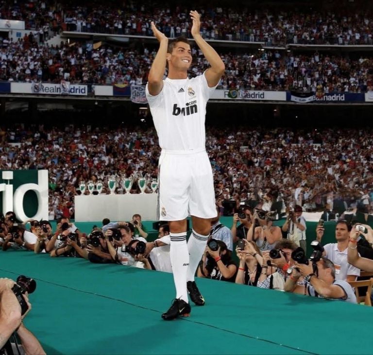 Se cumplen 16 años del fichaje de Cristiano Ronaldo con el Real Madrid