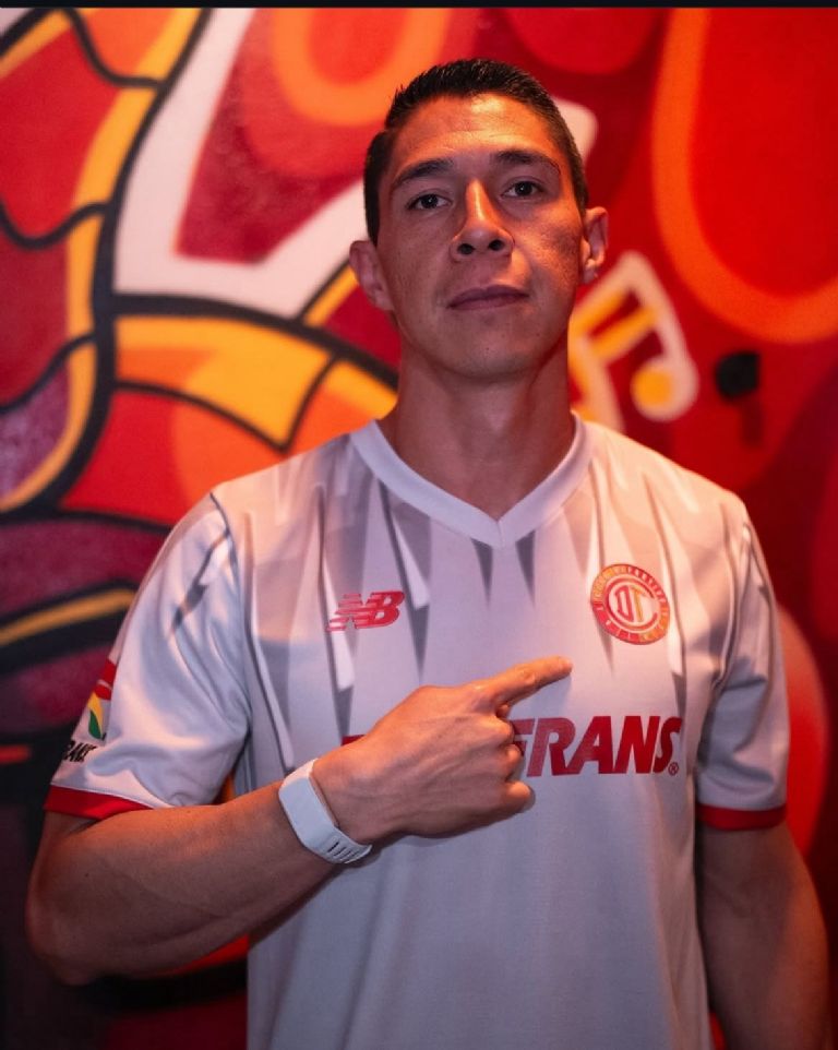 Apertura 2025: Hugo González deja Mazatlán y se reencuentra con el ‘Turco’ Mohamed en Toluca