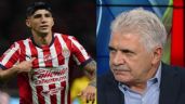 Foto ilustrativa de la nota titulada: Tuca Ferretti estalla ante Alan Pulido por su falta de gol en Chivas: “No puede meter ni de penal”