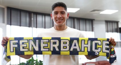 Edson Álvarez ya presume los colores del Fenerbahce; llegó a Turquía con su familia | FOTOS