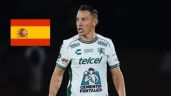 Foto ilustrativa de la nota titulada: Andrés Guardado prepara nueva faceta tras el retiro: viaja a España para convertirse en DT