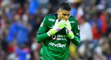 Kevin Mier recibió gol de media cancha en el empate de Cruz Azul vs Querétaro | VIDEO