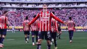 Foto ilustrativa de la nota titulada: Hormiga González debutó con gol en el Clausura 2026 en la victoria de Chivas | VIDEO