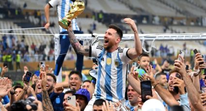 Lionel Messi y la Copa del Mundo FALSA que levantó en Qatar 2022: Así llegó a sus manos