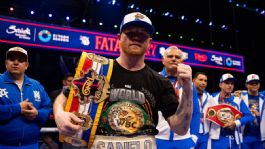 Foto que representa a Canelo Álvarez anuncia su regreso al ring ¿Cuál es la fecha de su pelea en 2026?