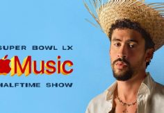 Foto ilustrativa de nota Bad Bunny reafirma su presencia en el Super Bowl pese a críticas: “El mundo bailará” | VIDEO