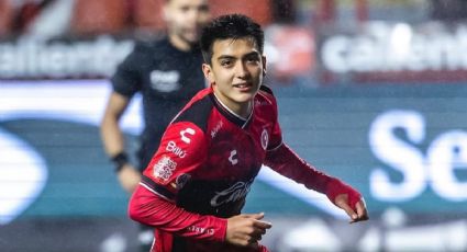 DT de San Luis compara a Gilberto Mora con estrellas del Barcelona: “Tiene un talento natural”