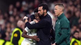 Foto que representa a Vinicius rompe el silencio tras abucheos en el Bernabéu: "Me da mucha tristeza"