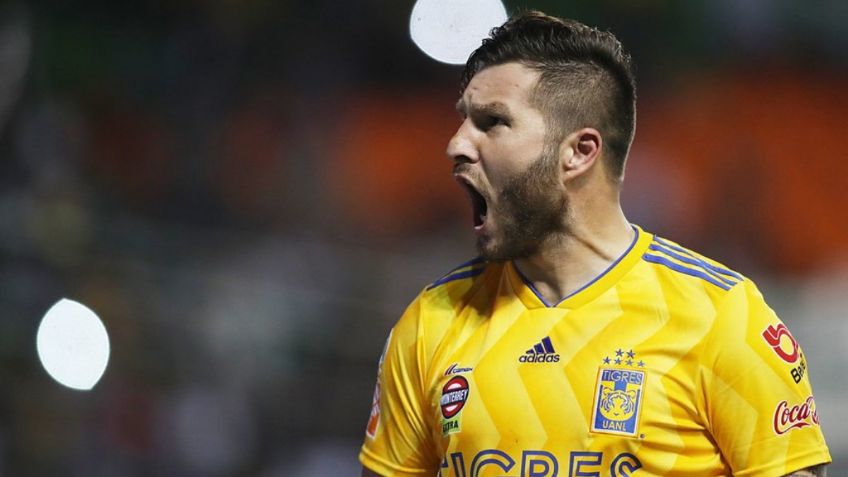 André-Pierre Gignac, cerca de sufrir accidente vial en San Pedro Garza García | VIDEO